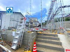 敷地面積広々77坪｡西鉄ﾊﾞｽ｢一 番田｣停まで徒歩4分｡ｺﾝﾋﾞﾆまで徒歩12分ｽｰﾊﾟｰまで徒歩13分｡