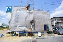 スーパー・コンビニ・ドラッグストアまで徒歩10分圏内＾＾お買い物が便利。西鉄太宰府駅まで徒歩15分西鉄バス原田停から乗車16分＾＾