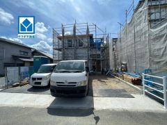 ＪＲ筑豊本線「桂川」駅自転車で約11分（1.7ｋｍ）西鉄バス「土居四角」停徒歩2分。通勤や通学に便利＾＾