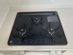 3口コンロなので、効率よくお料理が楽しめます。毎日のお料理も楽しくなりますね＾＾