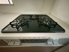 3口コンロなので、効率よくお料理が楽しめます。毎日のお料理も楽しくなりますね＾＾