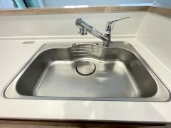 浄水器一体型水栓を採用しております。