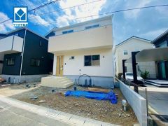 オール電化住宅。西鉄・JR2沿線利用可能＾＾コンビニまで徒歩4分。