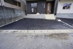 カースペースは並列2台分を確保。 ご夫婦で1台ずつ所有出来ます＾＾