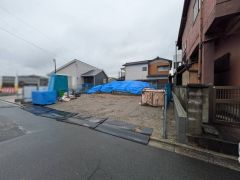 10年間の瑕疵保証が付いた安心の新築戸建。最新の設備で気持ちの良い新生活を送りませんか。 