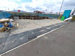 駐車スペースはゆとりある5台分を確保。マイカー用に、お客さま用に、余裕を持ってご利用いただけます。