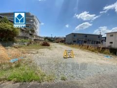 西鉄バス「上大利二丁目」停まで徒歩3分。通勤や通学に便利＾＾