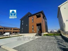 敷地面積56坪以上。コンビニ・ドラッグストアまで徒歩2分。スーパーまで徒歩9分＾＾飯塚市コミュニティバス「椿」停徒歩5分。通勤や通学に便利＾＾