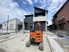 10年間の瑕疵保証が付いた安心の新築戸建。最新の設備で気持ちの良い新生活を送りませんか。 