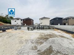敷地面積約88坪。平屋住宅。オール電化。カースペース3台分＾＾スーパー・コンビニまで徒歩13分圏内。