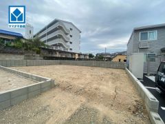 3号棟。大利小学校まで徒歩約4分（約260ｍ）。お気に入りの家具とインテリアでステキな部屋を作りましょう。