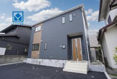 コストコホールセール 久山倉庫店まで車で約10分（3.1ｋｍ）