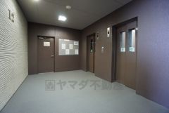 エレベーターは2つあり忙しい朝や帰宅時などもスムーズです＾＾