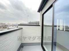 2・3階にバルコニー完備＾＾