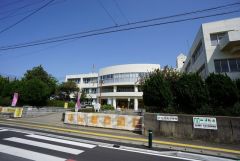 古賀市立花見小学校
