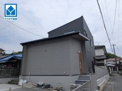 西鉄バス「上三緒郵便局」停徒歩2分＾＾ゆめタウン飯塚まで車で約11分（3.5ｋｍ）