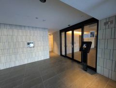 共用部。清掃の行き届いたロビー。エントランス入口も常に綺麗です。管理が行き届いています＾＾オートロック完備＾＾