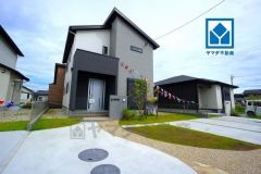 オール電化で光熱費のコストを削減＾＾天道駅まで徒歩13分。コンビニまで徒歩6分。スーパーまで自転車で約7分。お庭付き。