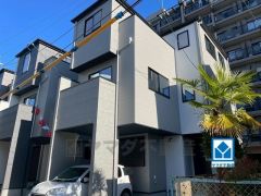 西鉄天神大牟田線「白木原」駅まで徒歩4分。ＪＲ鹿児島本線「大野城」駅まで徒歩7分。2沿線利用可能＾＾