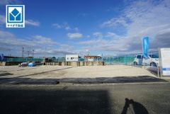 ショッピングセンター・コンビニまで徒歩10分圏内。