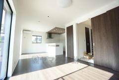 将来にわたって住みやすくプランニングを重ねて設計された間取で日々の生活をしやすい動線を考えた居住空間を創り上げております＾＾