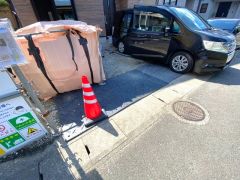 駐車スペースはゆとりある2台分を確保。マイカー用に、お客さま用に、余裕を持ってご利用いただけます。