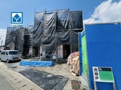 コンビニまで徒歩4分。イオンモール福岡まで徒歩7分。 志免中央小学校：徒歩約5分 志免中学校：徒歩約9分 お子様の通学が安心の距離です＾＾