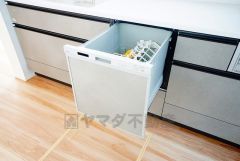 家事の時間が短縮できる食器洗浄乾燥機付。後片付けもラクラクです。