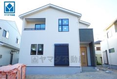 安全性、機能性に優れたオール電化で快適な新生活＾＾スーパー・コンビニ・ドラッグストアまで車で約6分圏内＾＾1.9ｋｍ