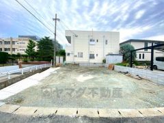 コンビニ・スーパーまで徒歩10分圏内。周辺環境充実＾＾