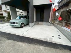 カースペースは2台付きで、ご夫婦で1台ずつ所有出来ます＾＾