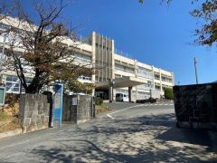 須恵第一小学校