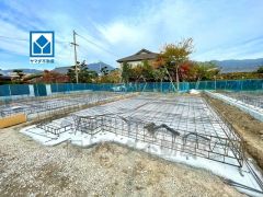 西鉄バス「早見」停徒歩4分。通勤や通学に便利＾＾