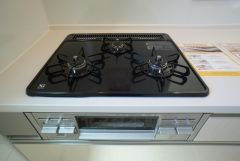 3口コンロなので、効率よくお料理が楽しめます。毎日のお料理も楽しくなりますね＾＾