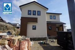 敷地面積広々71坪。西鉄バス山ノ下停徒歩3分。お庭付き＾＾