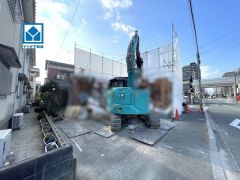 西鉄天神大牟田線「白木原」駅徒歩1分。ＪＲ鹿児島本線「大野城」駅徒歩7分＾＾