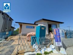 イオン福岡店まで車で約7分（2.2ｋｍ）。ＪＲ香椎線「酒殿」駅徒歩12分。通勤や通学に便利＾＾