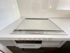 3口コンロなので、効率よくお料理が楽しめます。毎日のお料理も楽しくなりますね＾＾