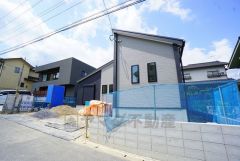 ＪＲ香椎線「宇美」駅まで徒歩7分の西鉄バス「原田」停から乗車7分＾＾通勤、通学などに便利です＾＾西鉄バス「原田」停まで徒歩7分＾＾