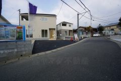 前面道路は4.46ｍ交通量が少ないため余裕を持ってお停めできます。