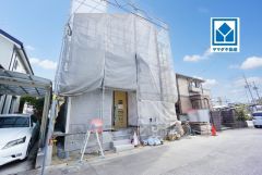 イオン二日市店まで車で約5分（1.5ｋｍ）