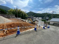 敷地面積広々61坪。