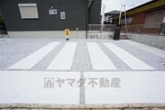 カースペースは並列2台＾＾ご夫婦で1台ずつ所有出来ます＾＾