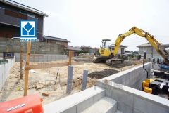 西鉄バス南山手入口徒歩3分。並列駐車3台＾＾イオン大野城ショッピングセンターまで車で約17分（5.3ｋｍ）