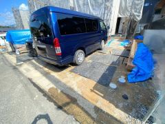 駐車スペースはゆとりある2台分を確保。マイカー用に、お客さま用に、余裕を持ってご利用いただけます^^