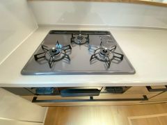3口コンロなので、効率よくお料理が楽しめます。毎日のお料理も楽しくなりますね＾＾