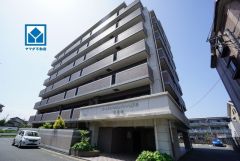最上階＾＾イオン二日市店まで車で約6分＾＾（1.8km）スーパー・コンビニ7分圏内＾＾周辺環境充実＾＾