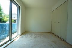 ＬＤＫに隣接する和室です。様々な使用用途で活躍しそうです。