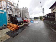 お気に入りの家具とインテリアでステキな部屋を作りましょう。