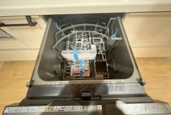 家事の時間が短縮できるフルオープンで開けやすい食器洗い乾燥機付。食事後に家族とのくつろぎタイムをしっかり取れます。